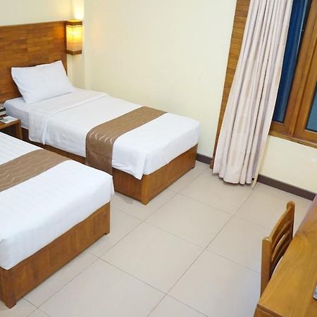 Syailendra Hotel Syariah Jepara Exterior foto