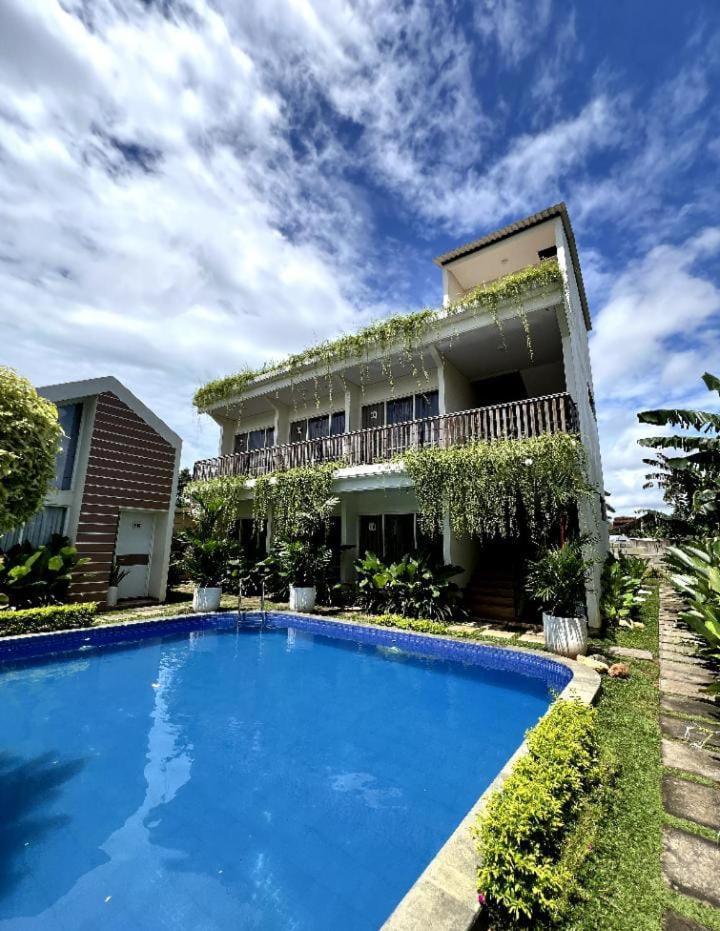 Syailendra Hotel Syariah Jepara Exterior foto