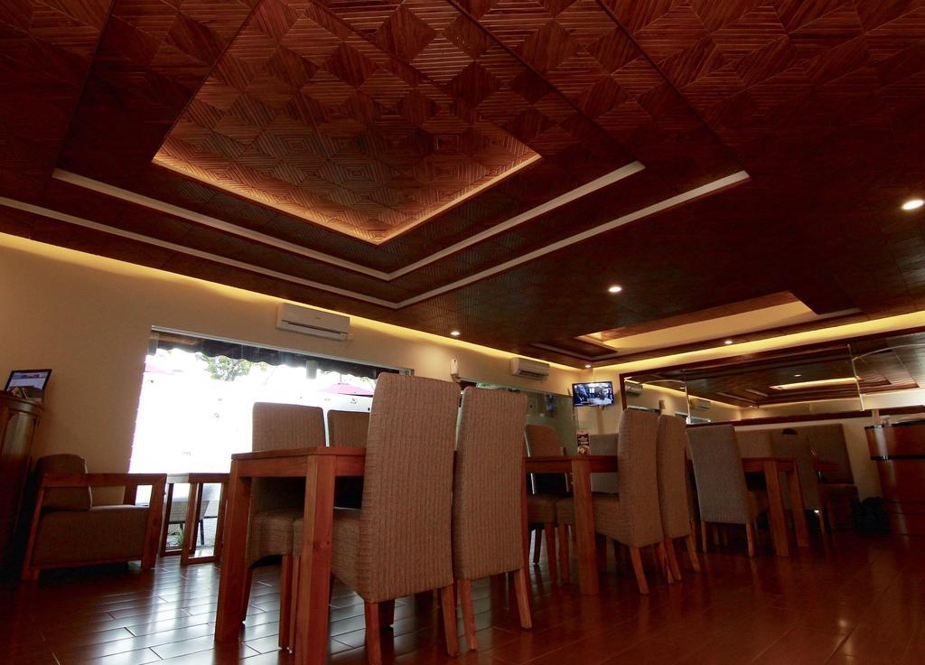 Syailendra Hotel Syariah Jepara Exterior foto