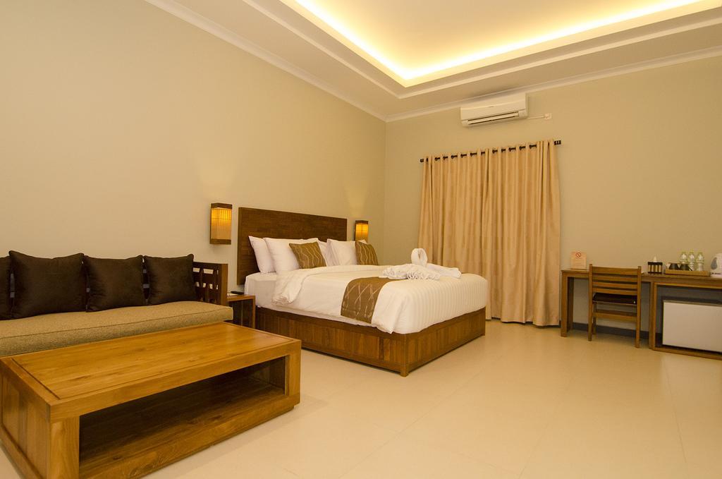 Syailendra Hotel Syariah Jepara Exterior foto
