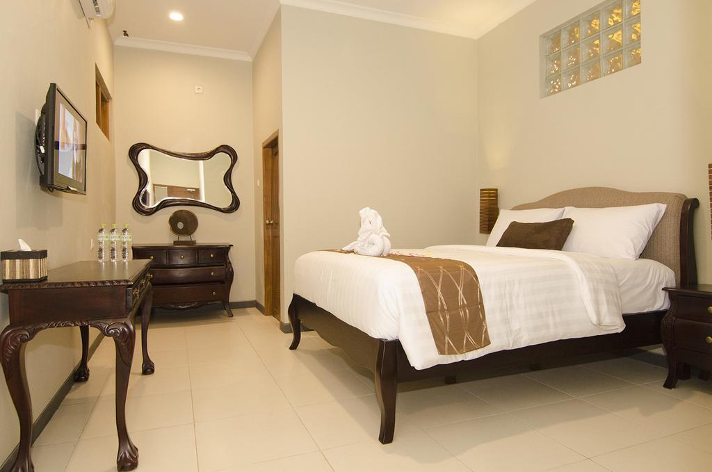 Syailendra Hotel Syariah Jepara Zimmer foto